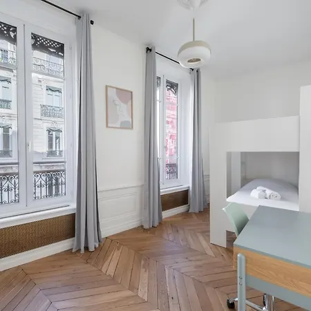 Le Merveilleux - Appt 111m2 Au Coeur De Apartment Lyon